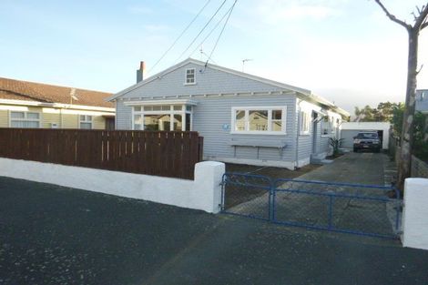 Photo of property in 5 Argentine Avenue, Miramar, Wellington, 6022