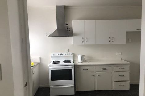 Photo of property in 162 Hutchinson Avenue, New Lynn, Auckland, 0600