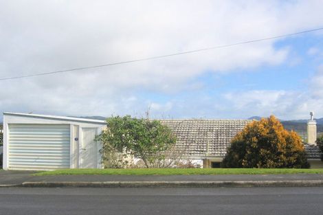 Photo of property in 24 Raumati Crescent, Onerahi, Whangarei, 0110