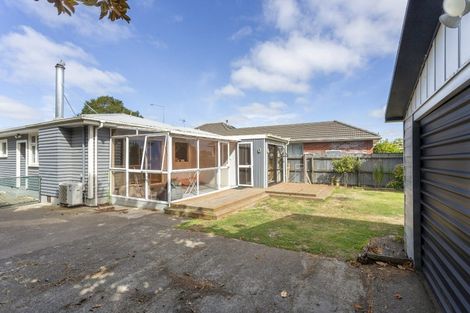 Photo of property in 422 Yaldhurst Road, Russley, Christchurch, 8042