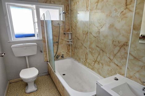 Photo of property in 25a Stamford Grove, Avalon, Lower Hutt, 5011