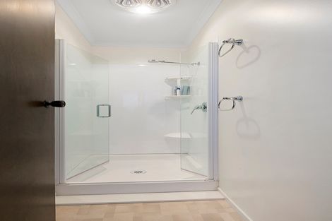 Photo of property in 20 Glendevon Place, Vauxhall, Dunedin, 9013