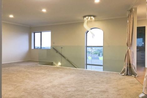 Photo of property in 306 Don Buck Road, Massey, Auckland, 0614