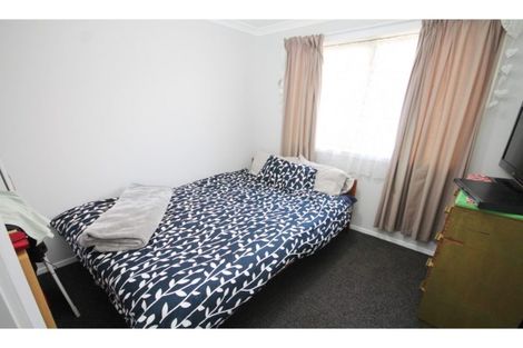 Photo of property in 71 Chichester Drive, Rosehill, Papakura, 2113