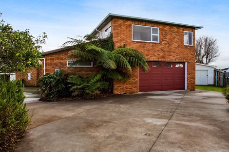 Photo of property in 10 Maire Street, Hawera, 4610