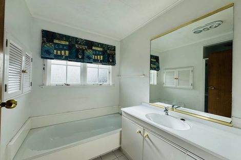 Photo of property in 36 Holland Street, Wainuiomata, Lower Hutt, 5014