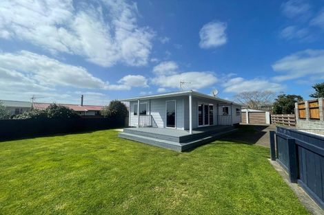 Photo of property in 6 Camellia Avenue, Bell Block, New Plymouth, 4312