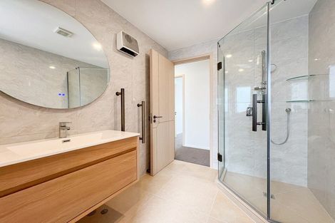 Photo of property in 16 Te Kaapia Road, Papakura, 2110