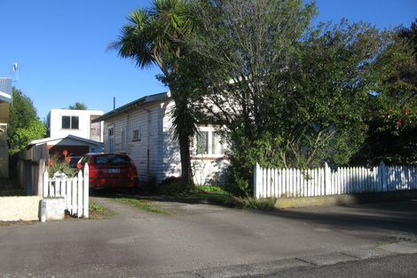 Photo of property in 6 Regent Street, Palmerston North, 4414