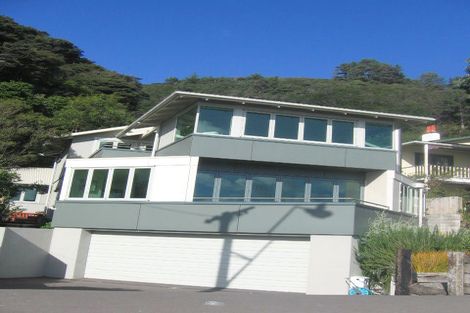 Photo of property in 621 Marine Drive, Days Bay, Lower Hutt, 5013