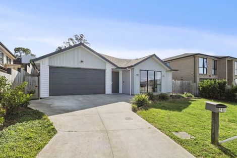 Photo of property in 27 Surf View Crescent, Red Beach, 0932