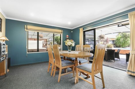 Photo of property in 29 Cairns Crescent, Rototuna, Hamilton, 3210