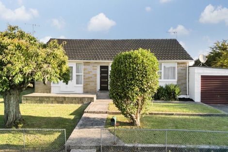 Photo of property in 32 Croall Crescent, St Andrews, Hamilton, 3200