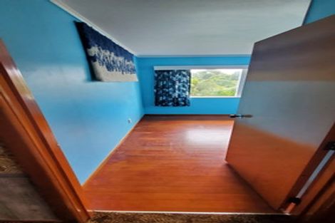 Photo of property in 71 Marlborough Avenue, Glenfield, Auckland, 0629