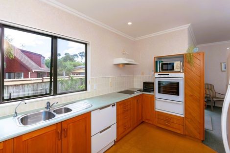 Photo of property in 74 Eatwell Avenue, Paraparaumu Beach, Paraparaumu, 5032