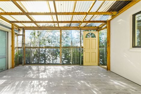 Photo of property in 4/17 Neta Grove, Henderson, Auckland, 0612