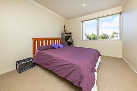 Photo of property in 24 Willow Camp Road, Takanini, 2112
