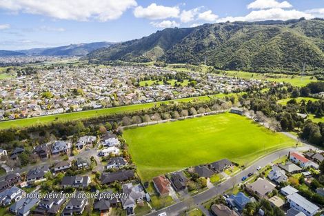 Photo of property in 1/21 Roband Crescent, Brown Owl, Upper Hutt, 5018