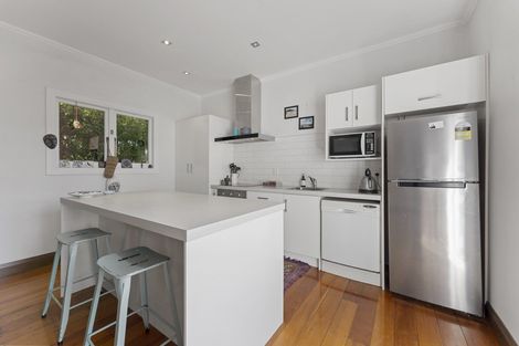 Photo of property in 38 Guy Avenue, Takaro, Palmerston North, 4410