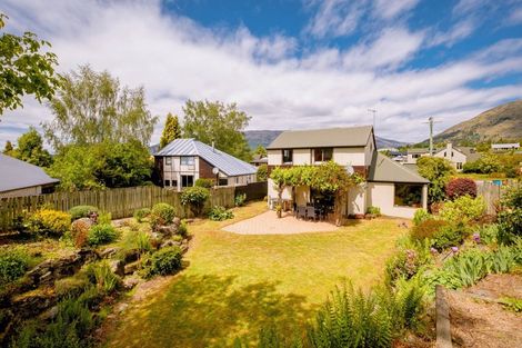 Photo of property in 194a Stone Street, Wanaka, 9305