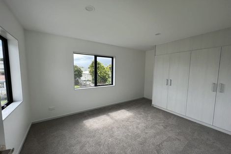 Photo of property in 10 Matukutureia Lane, Manurewa, Auckland, 2102