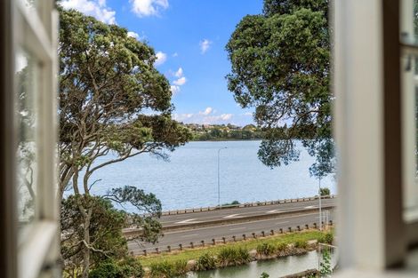 Photo of property in 15 Williams Street, Tauranga, 3110