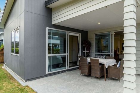 Photo of property in 18 Rire Hau Lane, Pyes Pa, Tauranga, 3112