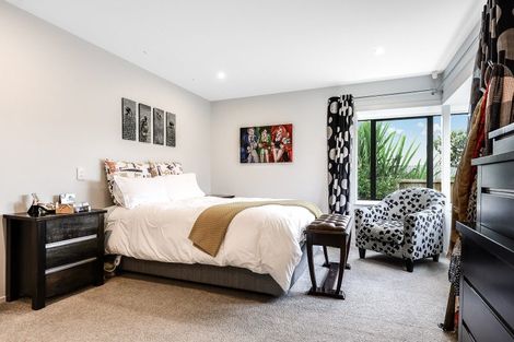 Photo of property in 11 Rosehill Place, Nawton, Hamilton, 3200