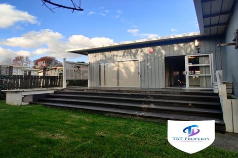 Photo of property in 12a Waiari Road, Conifer Grove, Takanini, 2112