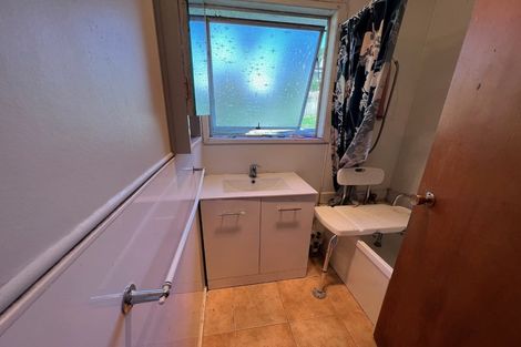 Photo of property in 23 Bellringer Road, Massey, Auckland, 0614