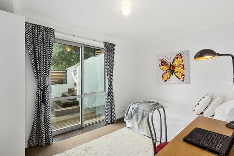 Photo of property in 14 Bewley Avenue, Macandrew Bay, Dunedin, 9014