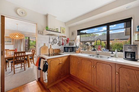 Photo of property in 2 Webb Place, Taradale, Napier, 4112