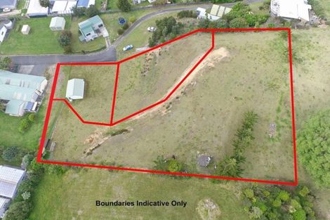 Photo of property in 8 Juniper Road, Sunnynook, Auckland, 0620