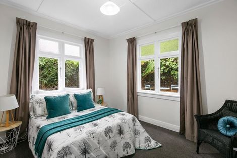 Photo of property in 106 Totara Road, Miramar, Wellington, 6022