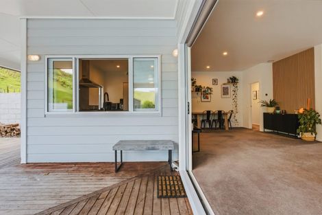 Photo of property in 40 Grant Road, Kinloch, Taupo, 3385