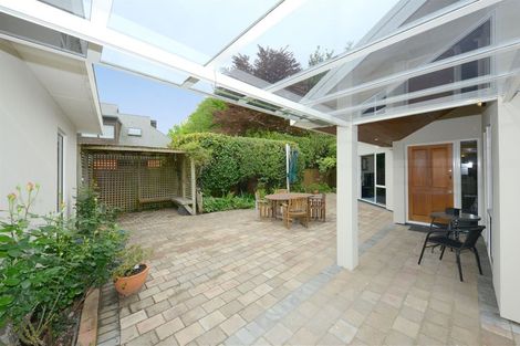 Photo of property in 26a Glenburn Place, Avonhead, Christchurch, 8042