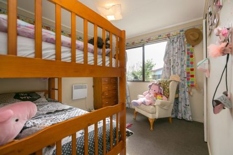 Photo of property in 77 Poplar Grove, Whalers Gate, New Plymouth, 4310