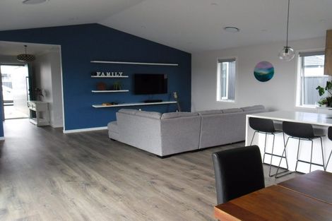 Photo of property in 10 Dinneen Close, Frimley, Hastings, 4120