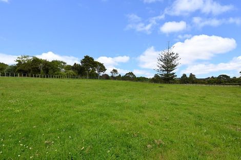Photo of property in 867 Kahikatea Flat Road, Waitoki, Kaukapakapa, 0871
