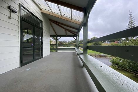 Photo of property in 241 Wallace Road, Koputaroa, Levin, 5571