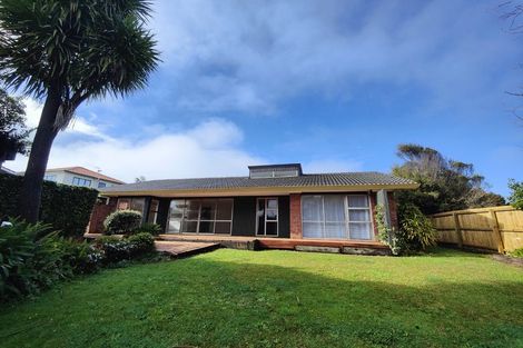 Photo of property in 32 Colum Place, Bucklands Beach, Auckland, 2014