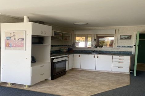 Photo of property in 42 Rua Avenue, Waitarere Beach, Levin, 5510