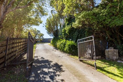 Photo of property in 23 Cypress Drive, Maungaraki, Lower Hutt, 5010