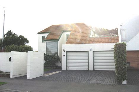 Photo of property in 1a Farnham Place, Ilam, Christchurch, 8041