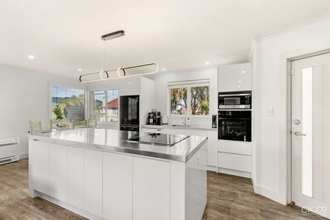 Photo of property in 22 Mcleod Street, Elderslea, Upper Hutt, 5018