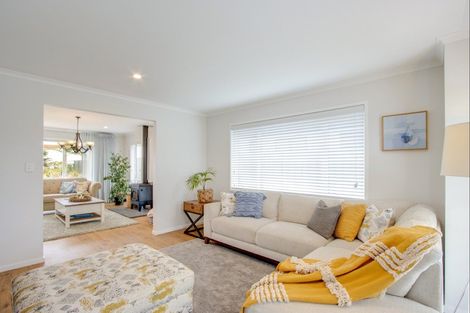 Photo of property in 9 Aparima Place, Awatoto, Napier, 4110