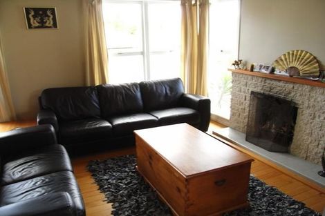 Photo of property in 3 Tyne Road, Forrest Hill, Auckland, 0620