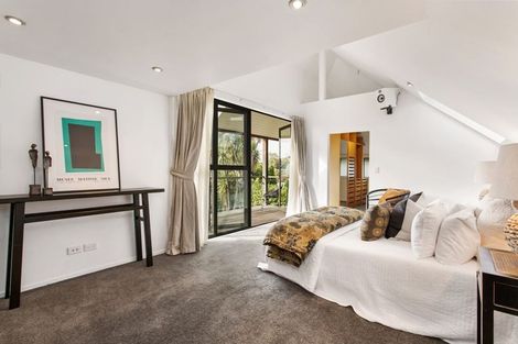 Photo of property in 3 Merivale Lane, Merivale, Christchurch, 8014