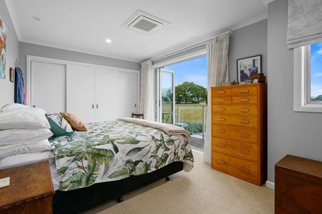 Photo of property in 2 Tucker Close, Leamington, Cambridge, 3432