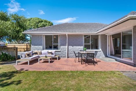 Photo of property in 110 Bridge Street, New Brighton, Christchurch, 8061